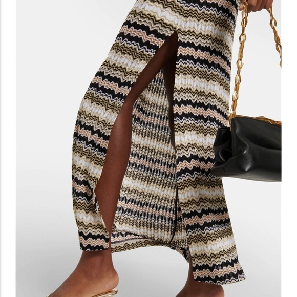 Missoni gold chevron v neck maxi dress - Picture 5 of 15